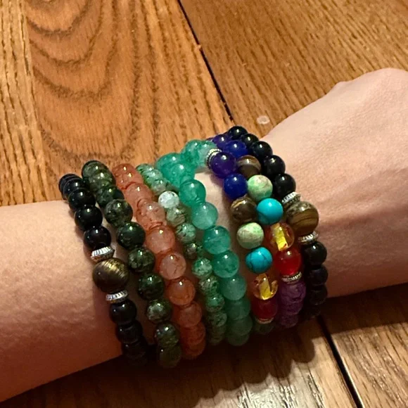 Multicolor Beaded Bracelet Set - Picture 2 of 4